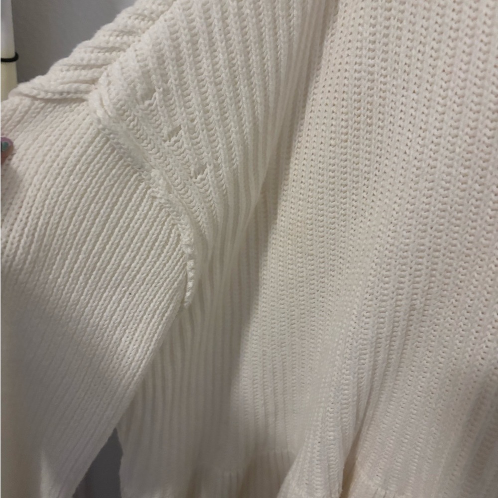 Free People Eclectic Cozy Sweater Beautiful Ruffled Bottom Roomy Fit Final Sale - Picture 10 of 10